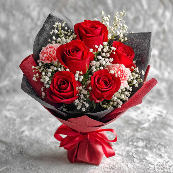 Romance of Red Rose and Pink Carnation